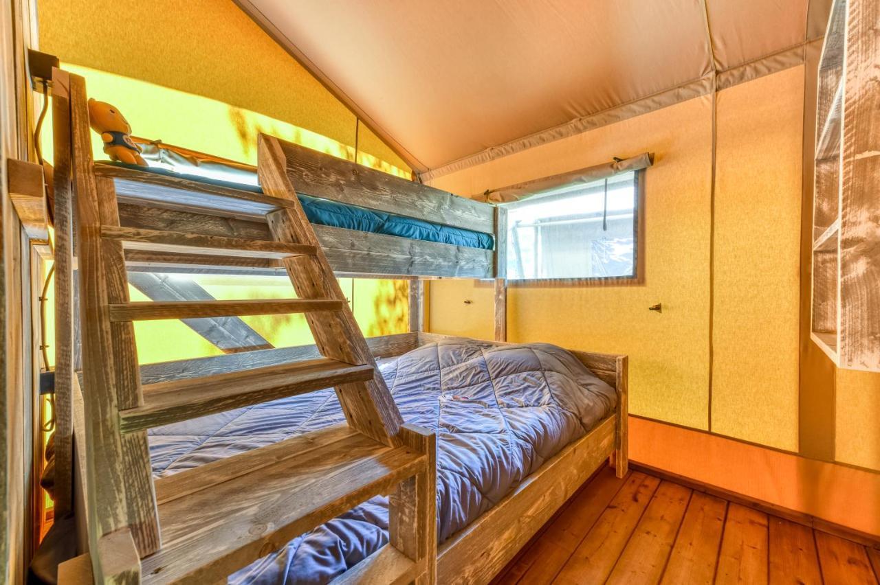 Camping Maeva Escapades Millau Plage エクステリア 写真