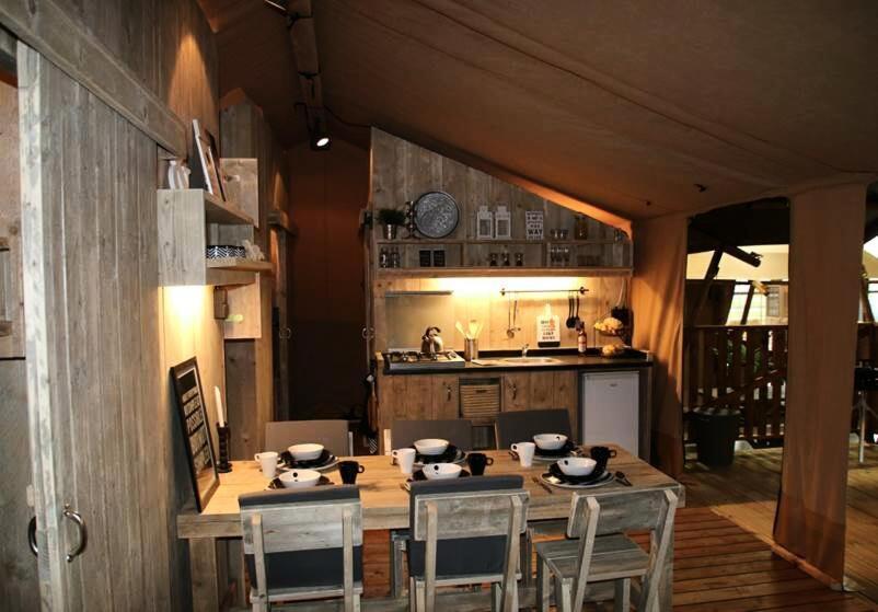 Camping Maeva Escapades Millau Plage エクステリア 写真